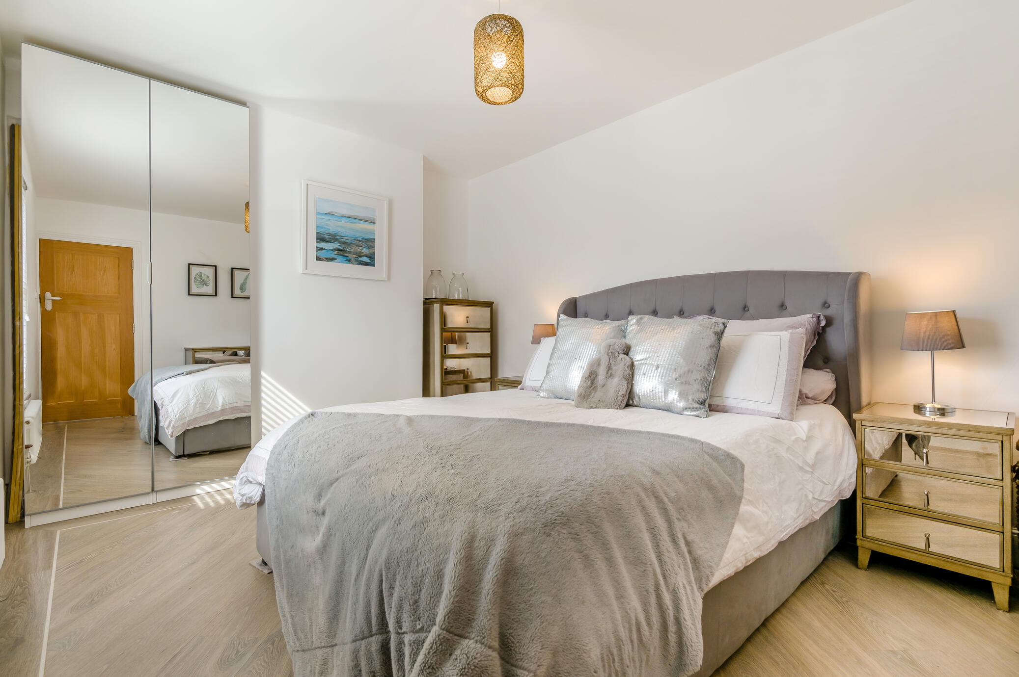 Wake up refreshed after a great night’s sleep in one of three comfortable bedrooms, perfectly set up for families and friends.