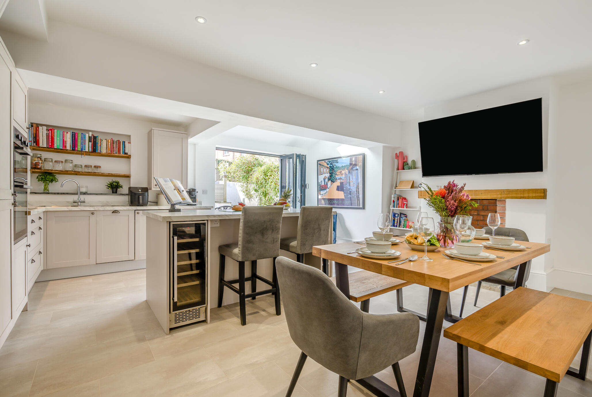 Enjoy long, relaxed family meals and easy entertaining in the sociable kitchen-diner — the heart of the home.